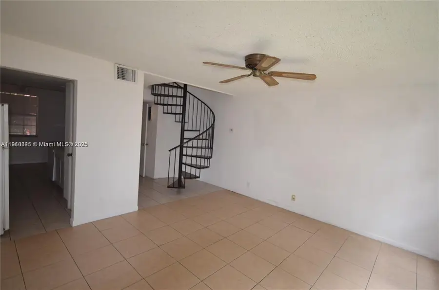 680 Tennis Club Dr #107, Fort Lauderdale, FL 33311 - Image #3