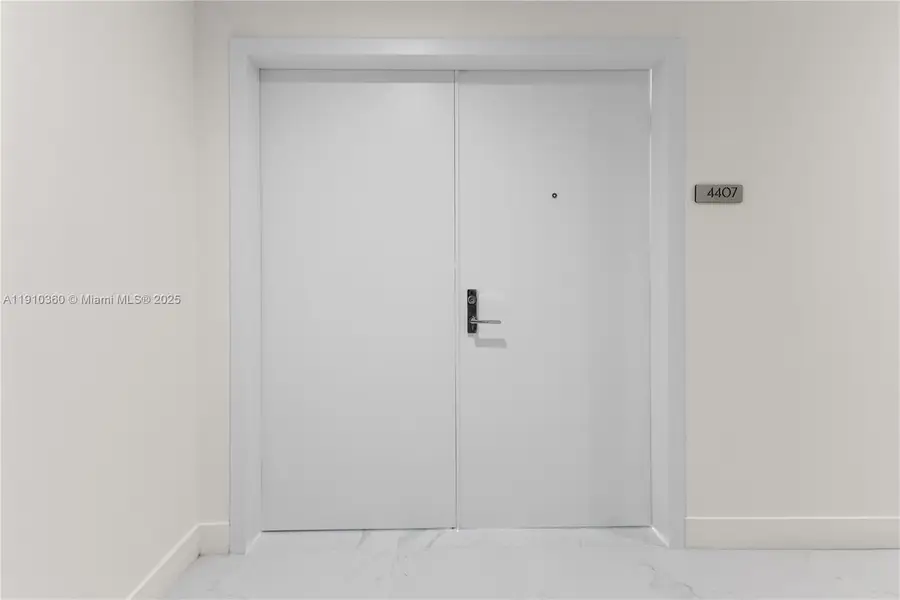 700 NE 24th St #4407, Miami, FL 33137 - Image #3