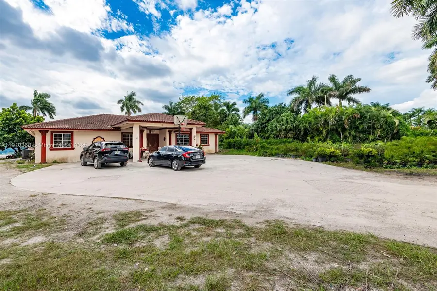 18890 SW 184th St, Miami, FL 33187 - Image #2