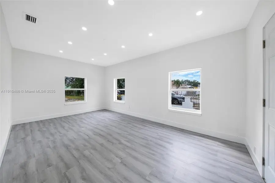 741 NW 77th Ter, Miami, FL 33150 - Image #3