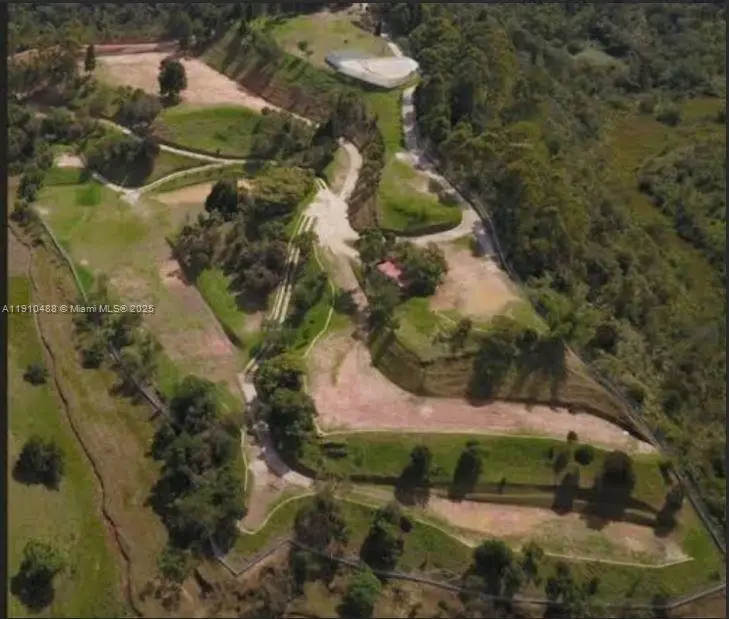 Vereda Mampuesto Sector Garrido, O Neals, CA Colombia - Image #1