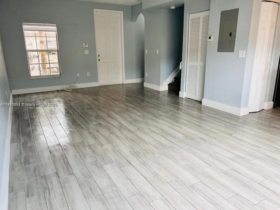 4123 NE 24th St, Homestead, FL 33033 - Image #2