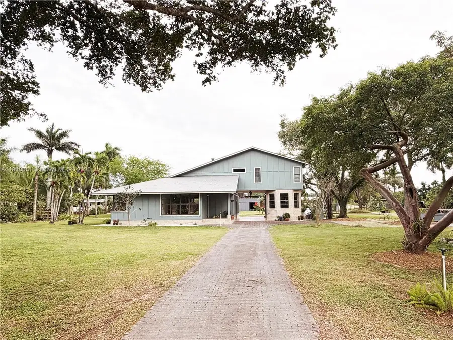 19820 SW 244th St, Homestead, FL 33031 - Image #2