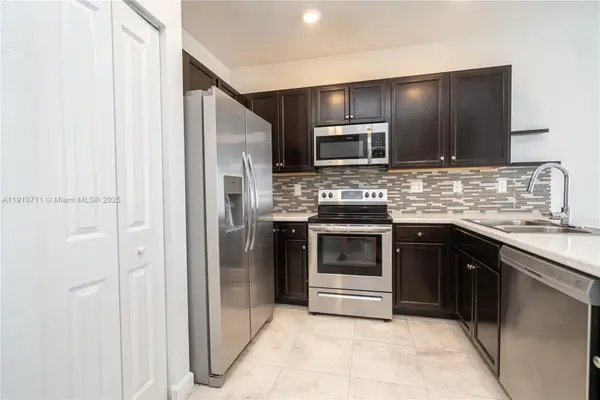 11374 SW 254th Ter, Homestead, FL 33032