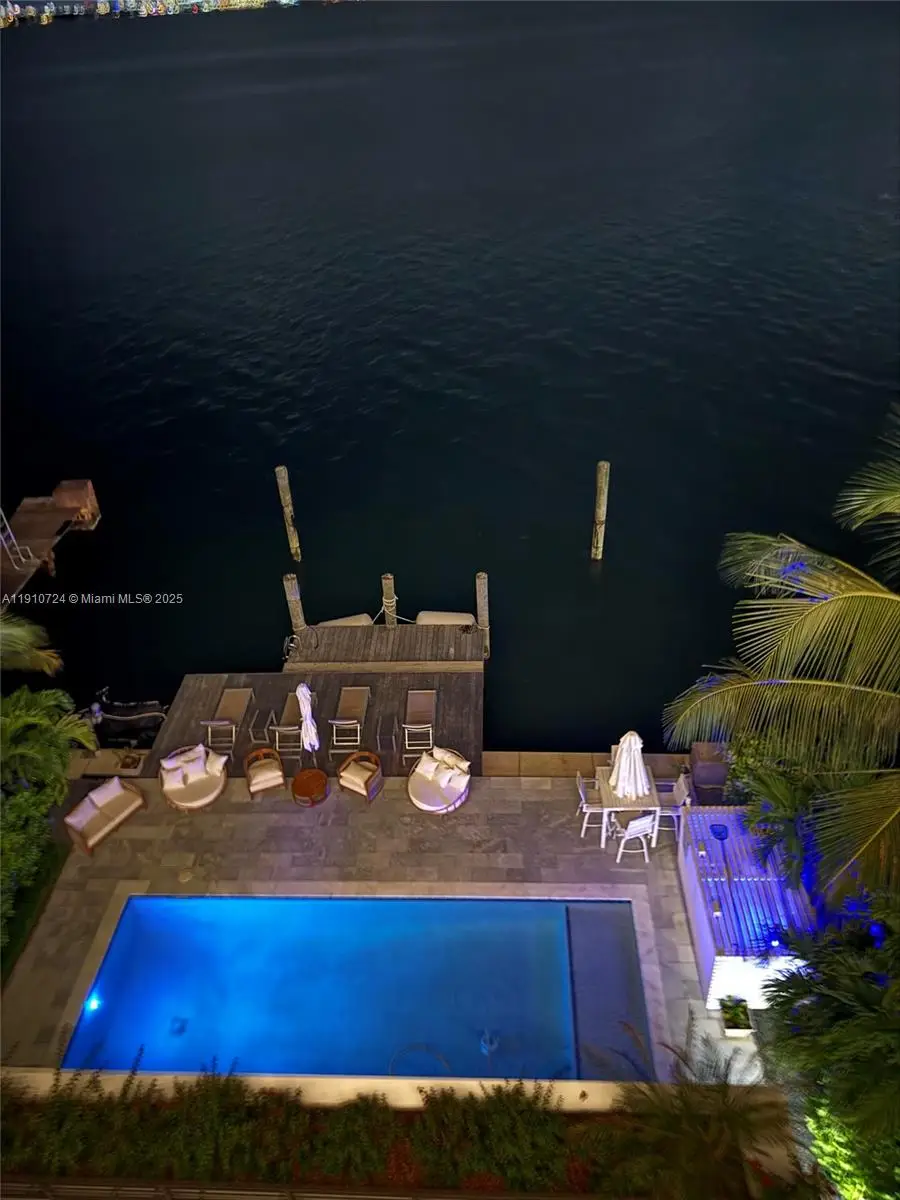 1930 Bay Dr #1, Miami Beach, FL 33141 - Image #2