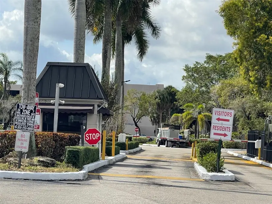 8500 SW 133rd Ave Rd #123, Miami, FL 33183 - Image #2