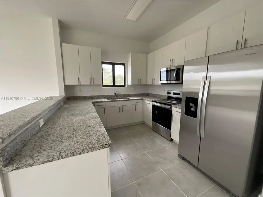 18904 SW 316th Ter, Homestead, FL 33030 - Image #3