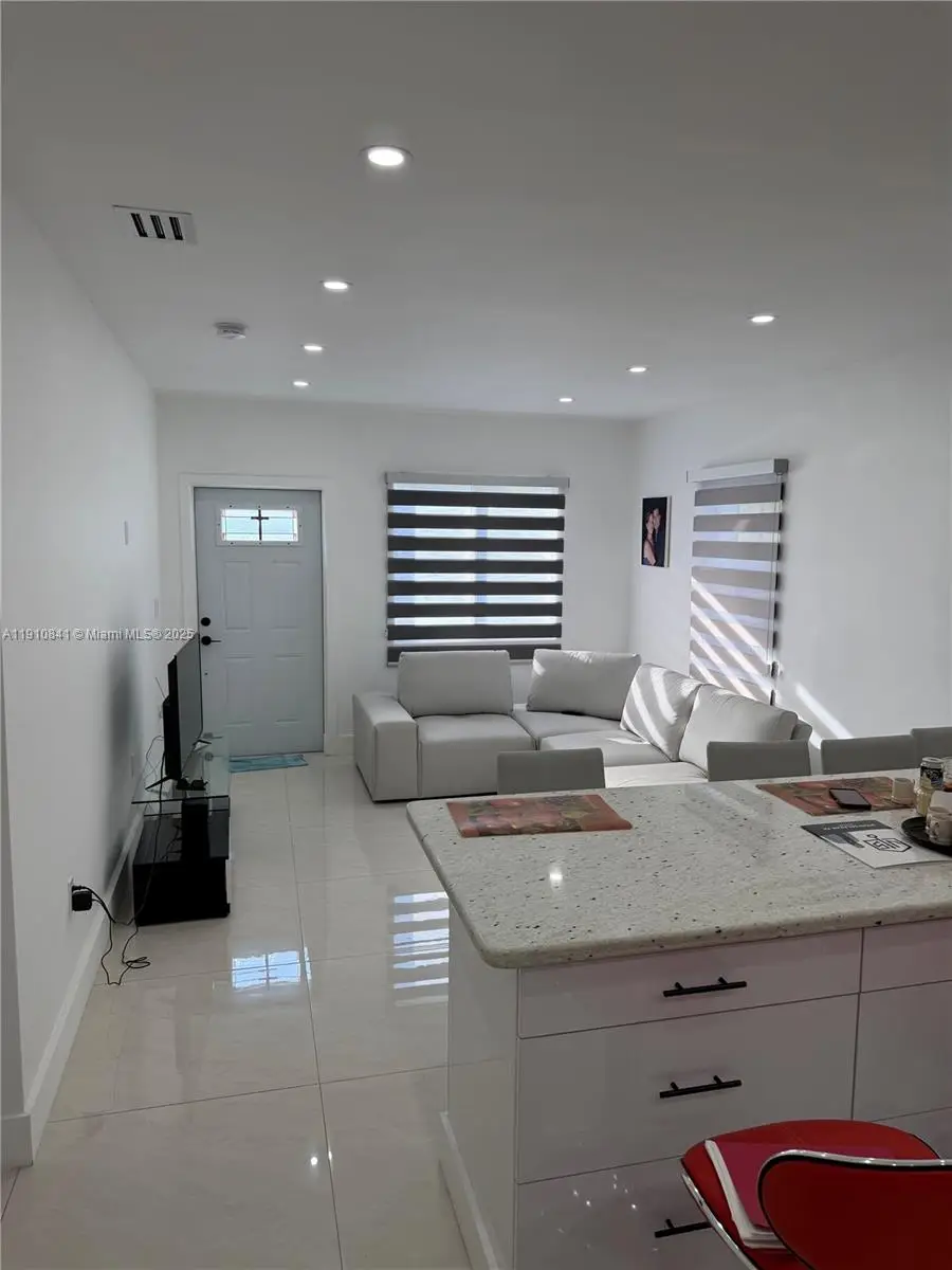 10529 NW 37th Ave, Miami, FL 33147 - Image #3