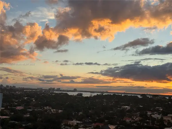 9225 Collins Ave #Penthouse C, Surfside, FL 33154