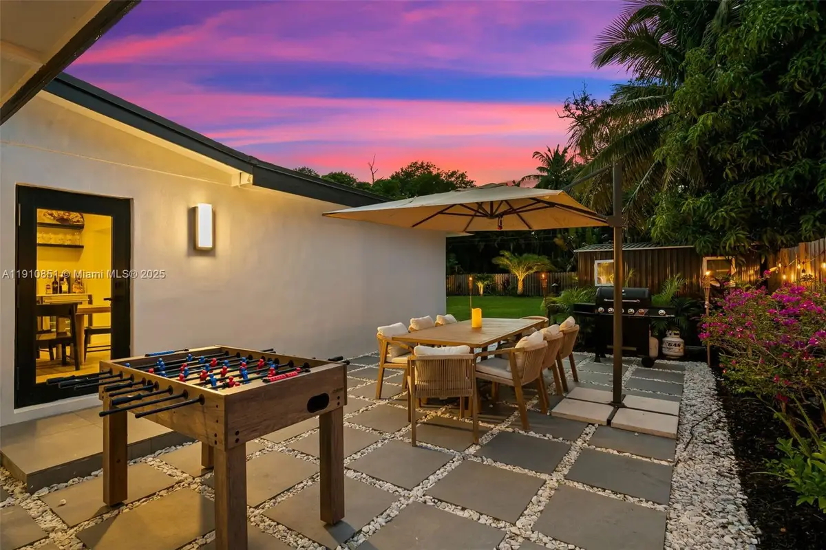 329 SW 18th Avenue, Fort Lauderdale, FL 33312 - Image #1