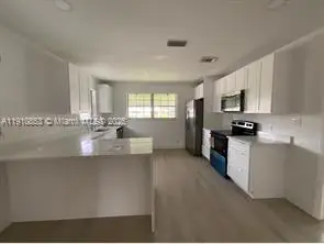 504 Sandpiper Cir, Delray Beach, FL 33445 - Image #3