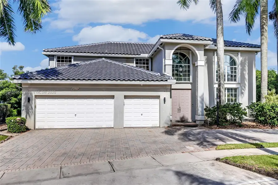 13787 NW 19th Ct, Pembroke Pines, FL 33028 - Image #2