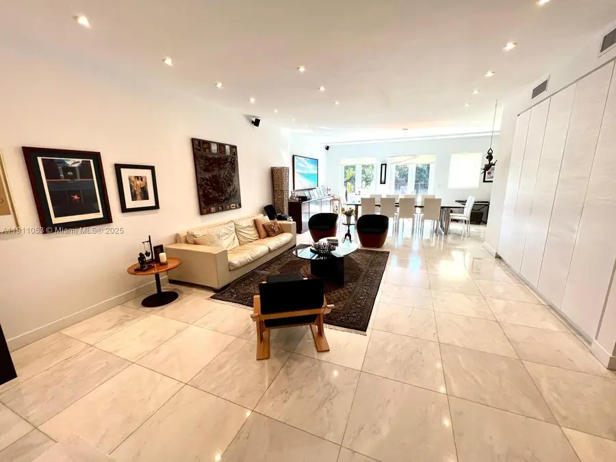 20825 NE 32nd Pl, Aventura, FL 33180 - Image #3