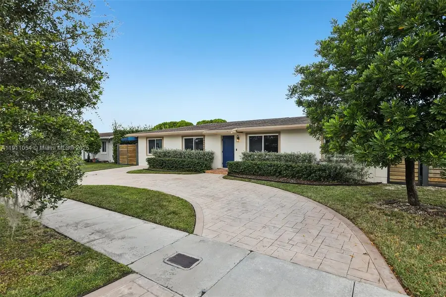 6721 SW 135th Ave, Miami, FL 33183 - Image #2