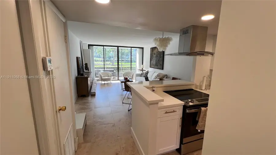 20500 W Country Club Dr #117, Aventura, FL 33180 - Image #2