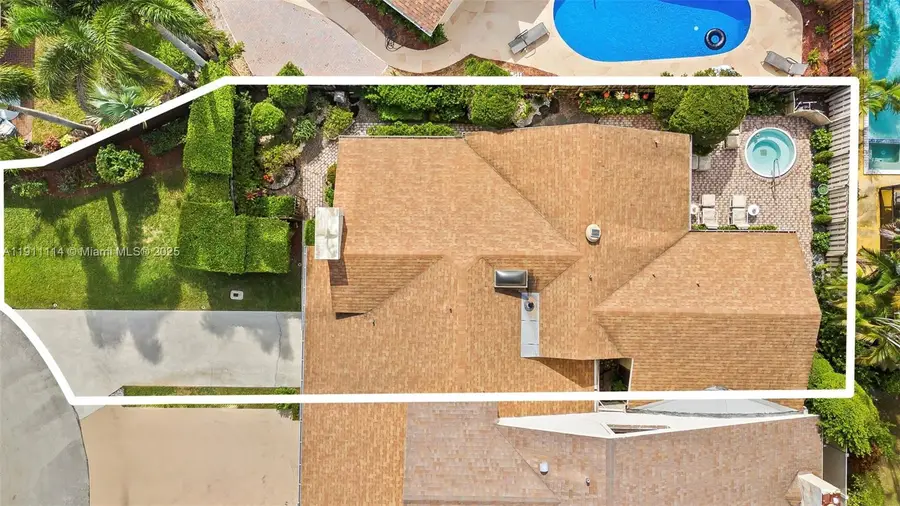 7665 Sierra Dr W, Boca Raton, FL 33433 - Image #3