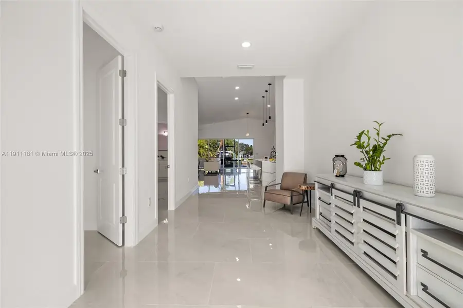 2170 Barbados Ave, Fort Myers Shores, FL 33905 - Image #2