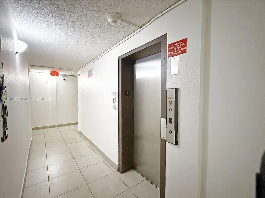 14250 SW 62nd St #402, Miami, FL 33183 - Image #3