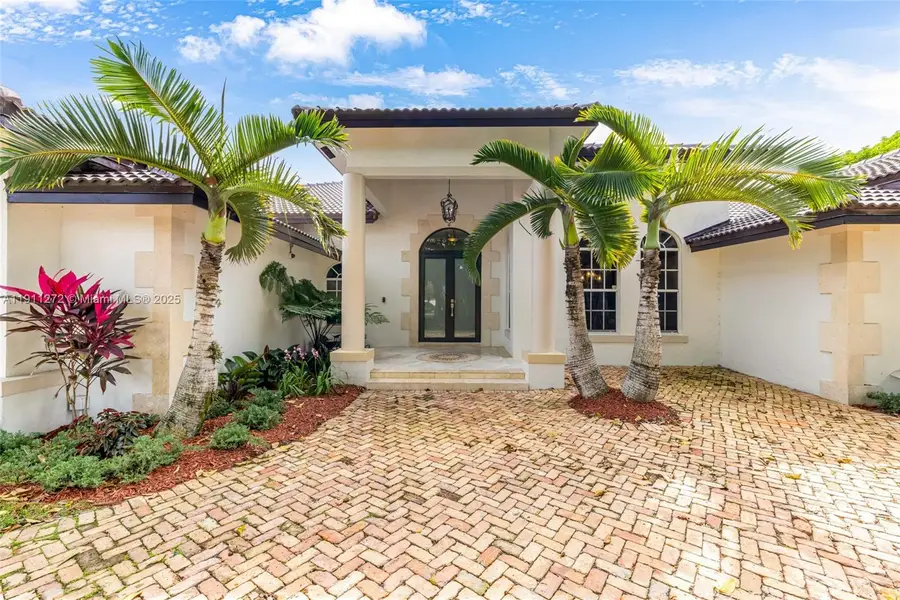 7250 SW 99th St, Pinecrest, FL 33156 - Image #3