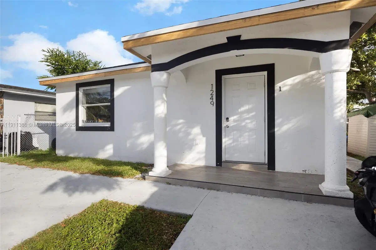 Address Withheld By Seller, Miami, FL 33142 - Image #1