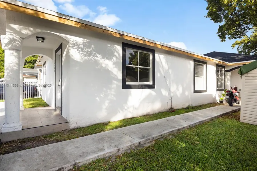 Address Withheld By Seller, Miami, FL 33142 - Image #3