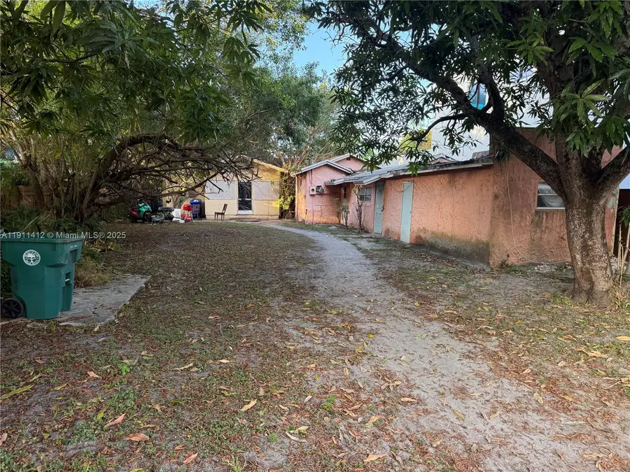 253 NW 46th St, Miami, FL 33127 - Image #3