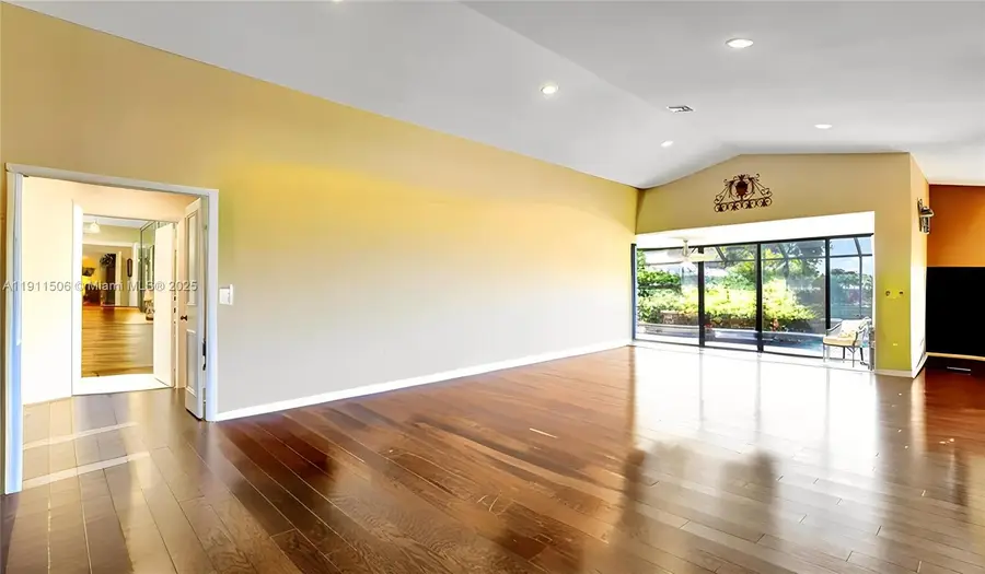 10858 White Aspen Ln, Boca Raton, FL 33428 - Image #3