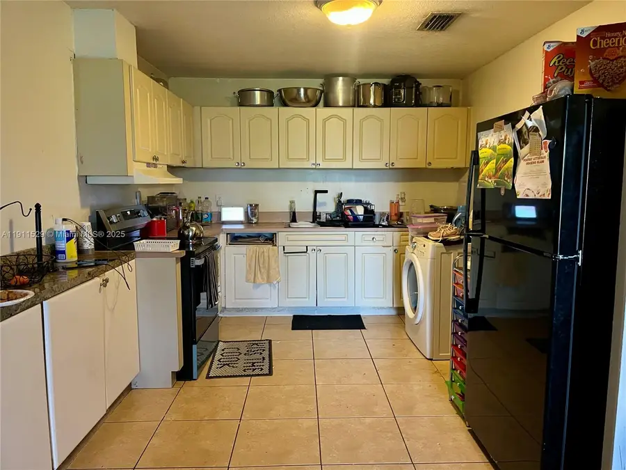 18007 NW 41st Pl, Miami Gardens, FL 33055 - Image #3