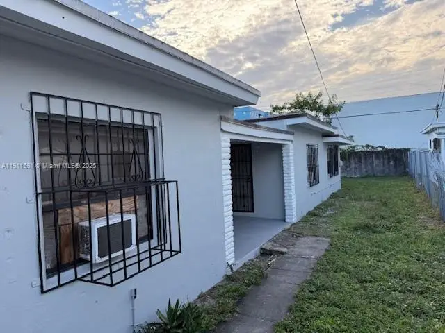 6920 NW 6th Ct, Miami, FL 33150 - Image #3