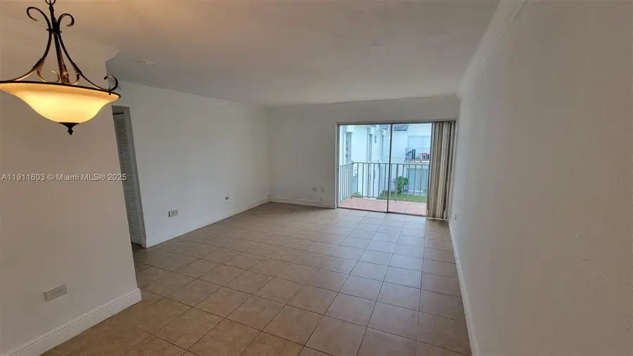 7232 SW 94th Pl #E7, Miami, FL 33173 - Image #3