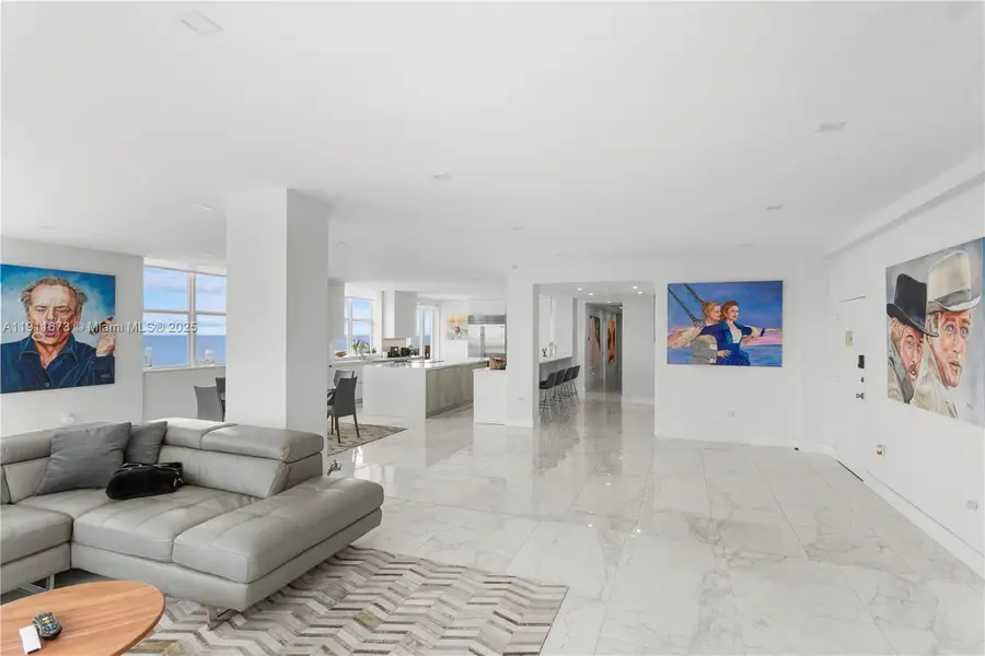 5001 Collins Ave #PH-1, Miami Beach, FL 33140 - Image #3