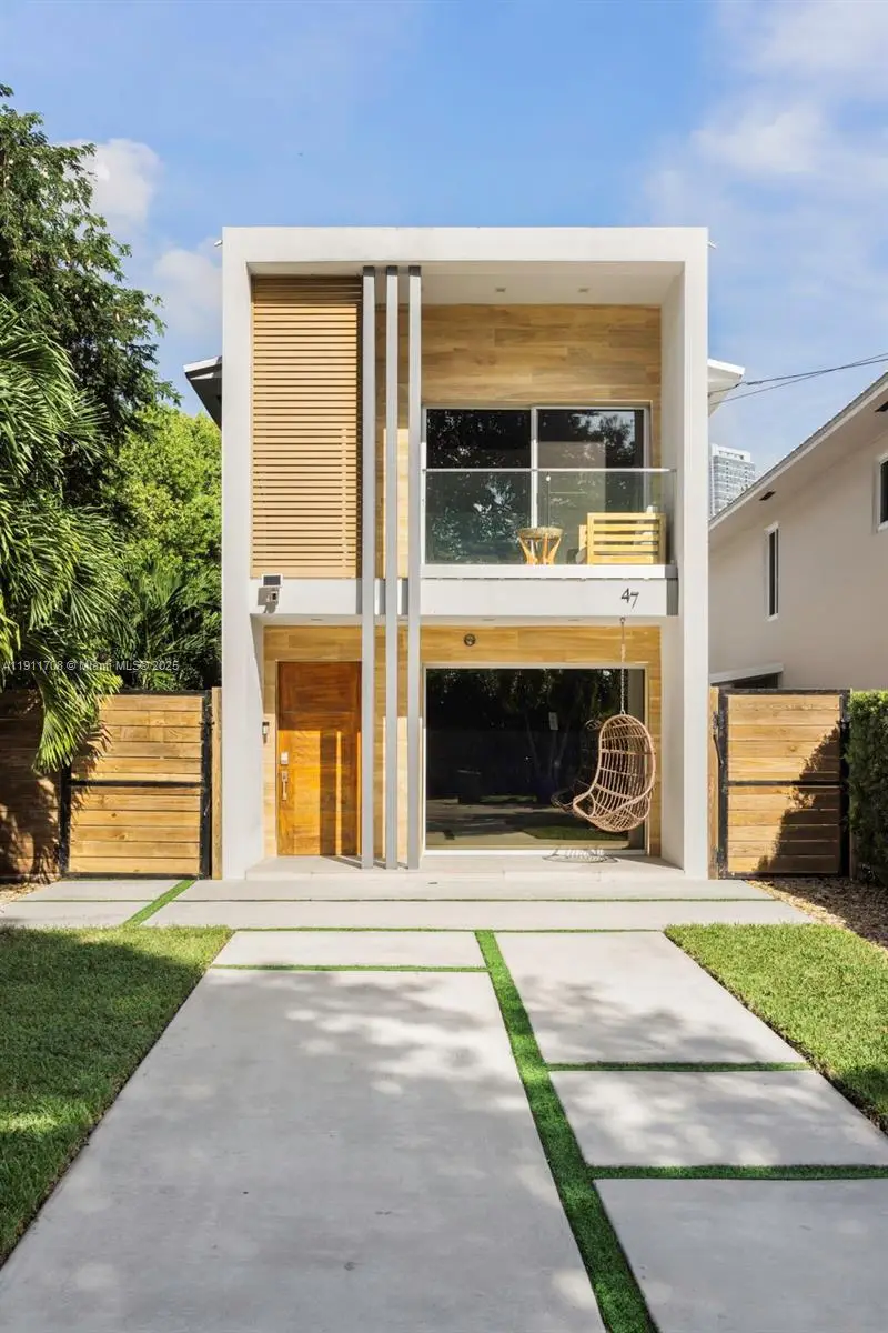 47 SW 21st Rd, Miami, FL 33129 - Image #2