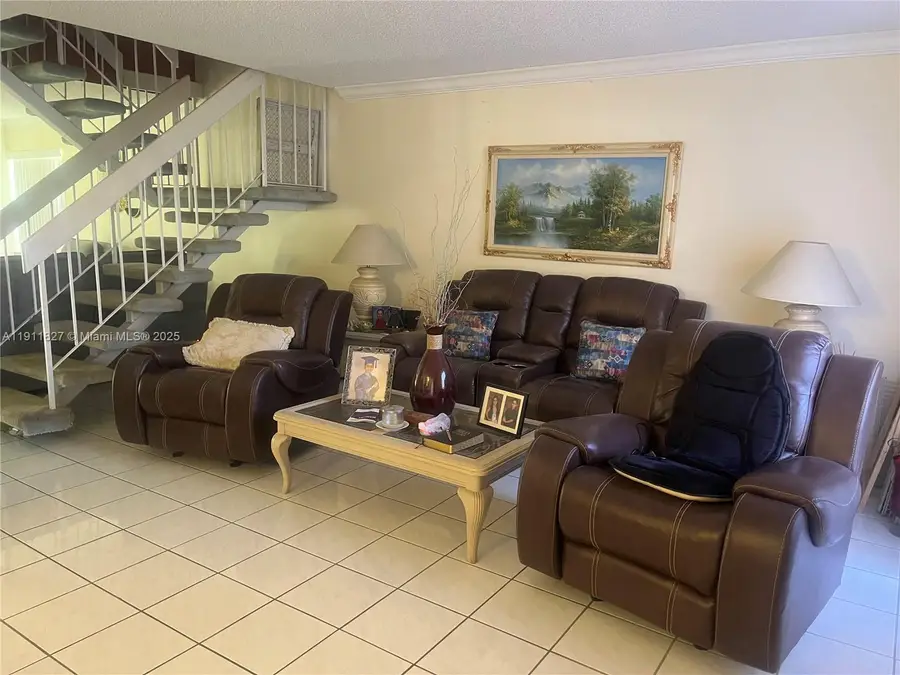 12276 SW 10th St, Miami, FL 33184 - Image #3