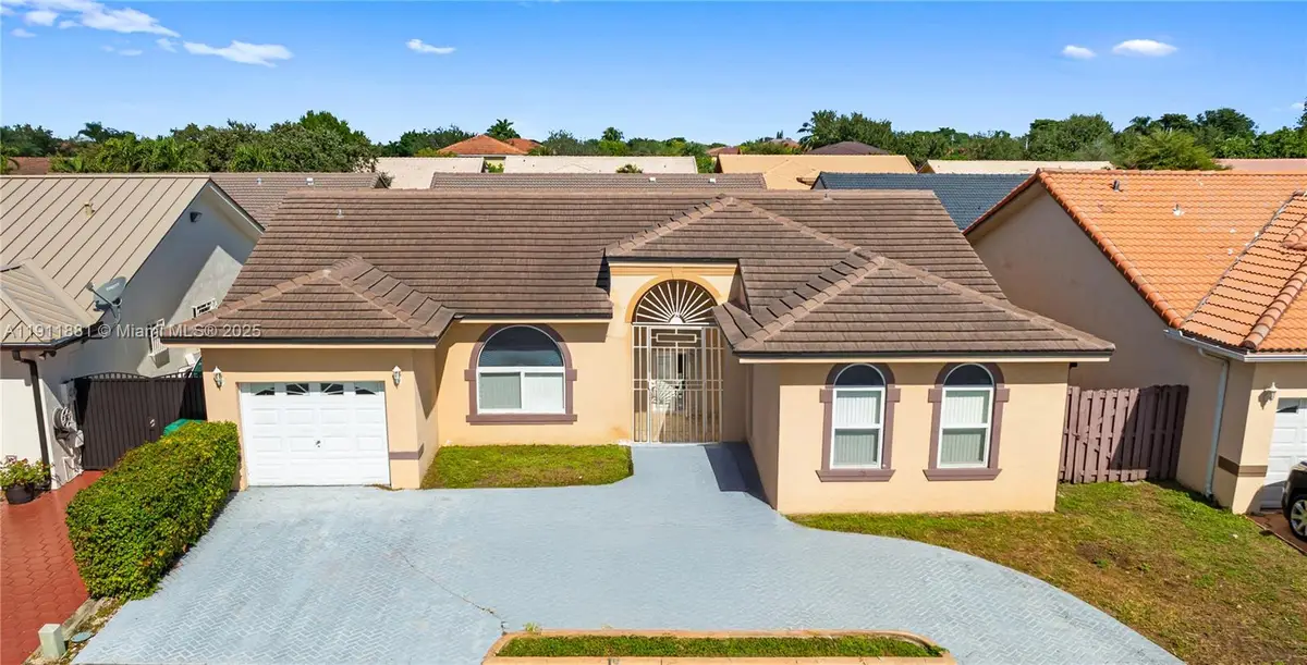 8761 NW 142nd St, Miami Lakes, FL 33018 - Image #1