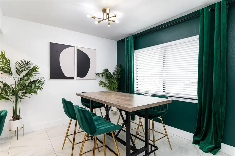 329 SE 12th Ave, Pompano Beach, FL 33060 - Image #3