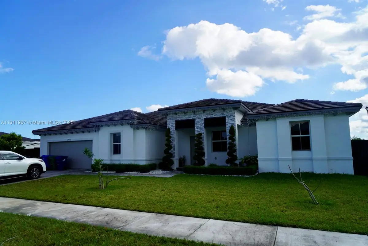 16910 SW 288th Ter, Homestead, FL 33030 - Image #1