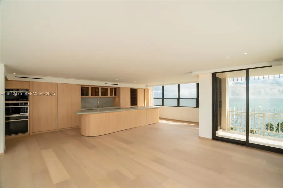 3 Grove Isle Dr #C902, Miami, FL 33133 - Image #2