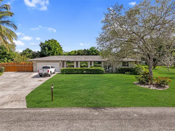 27845 SW 164th Ct, Homestead, FL 33031