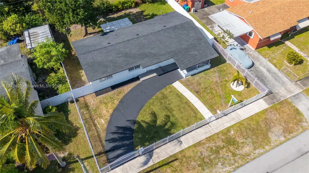 18200 NW 9th Ave, Miami Gardens, FL 33169 - Image #1