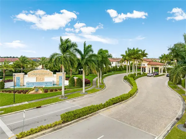 10630 W 33rd Way, Hialeah, FL 33018