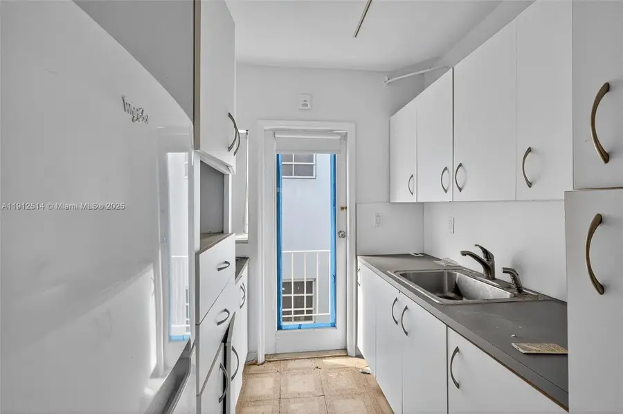 1334 Euclid Ave #9, Miami Beach, FL 33139 - Image #3