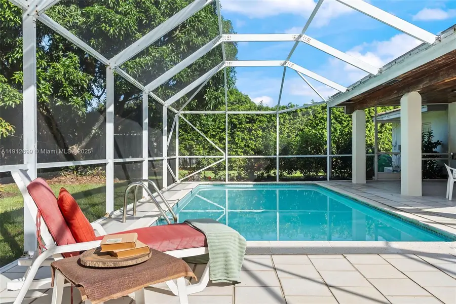 15420 SW 86th Ave, Palmetto Bay, FL 33157 - Image #3