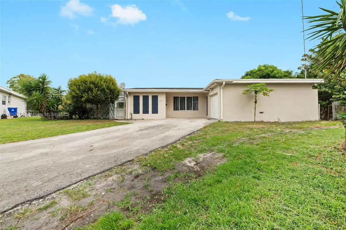 3813 S Lake Ter, Miramar, FL 33023 - Image #1