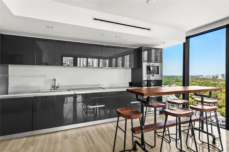 1451 Brickell Avenue #1706, Miami, FL 33131 - Image #2