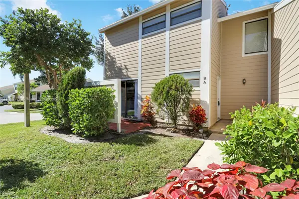 301 Lakewood Drive #8A, Jupiter, FL 33458