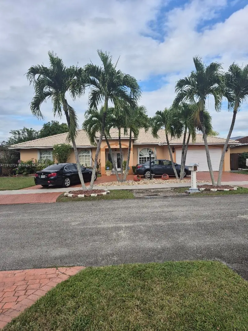 15319 SW 138th Ter, Miami, FL 33196 - Image #1