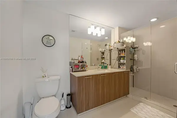 5300 Paseo Blvd #912, Doral, FL 33166