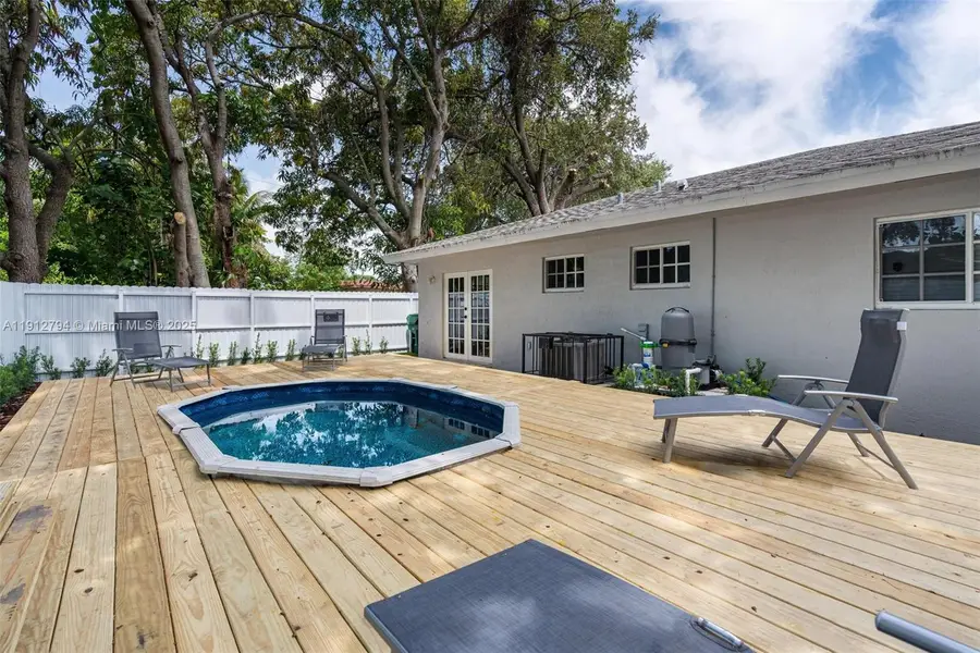 270 NW 53rd St, Miami, FL 33127 - Image #2