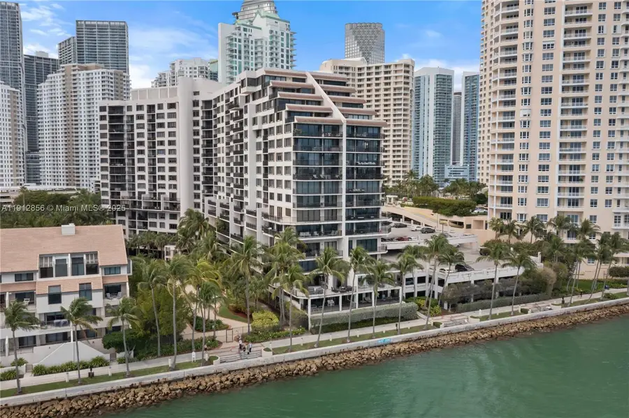 540 Brickell Key Dr #1406, Miami, FL 33131 - Image #2
