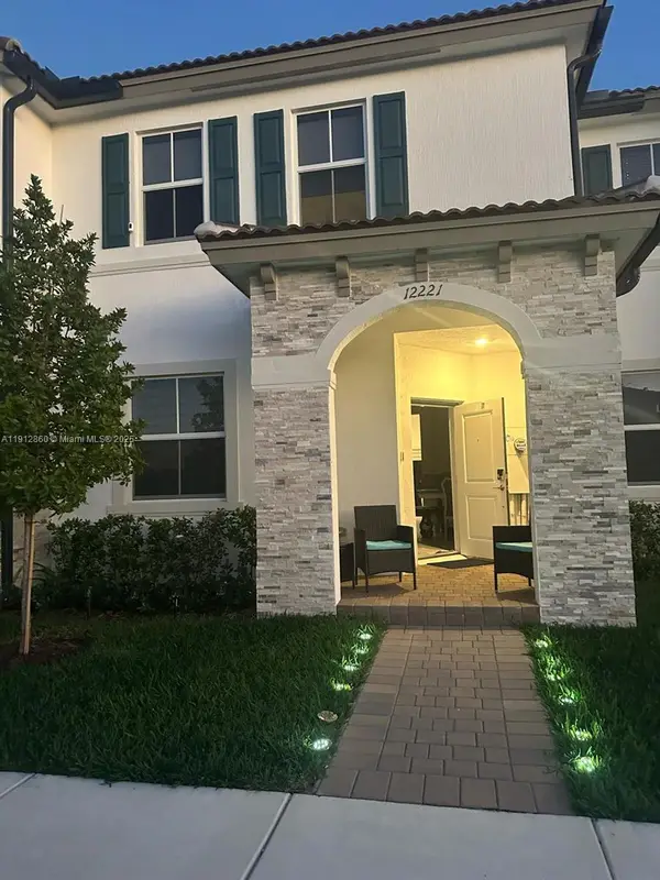 12221 NW 23rd Pl, Miami, FL 33167